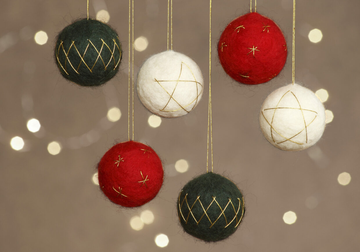DIY jul med hæklet julepynt, filt, nålefilt og macrame