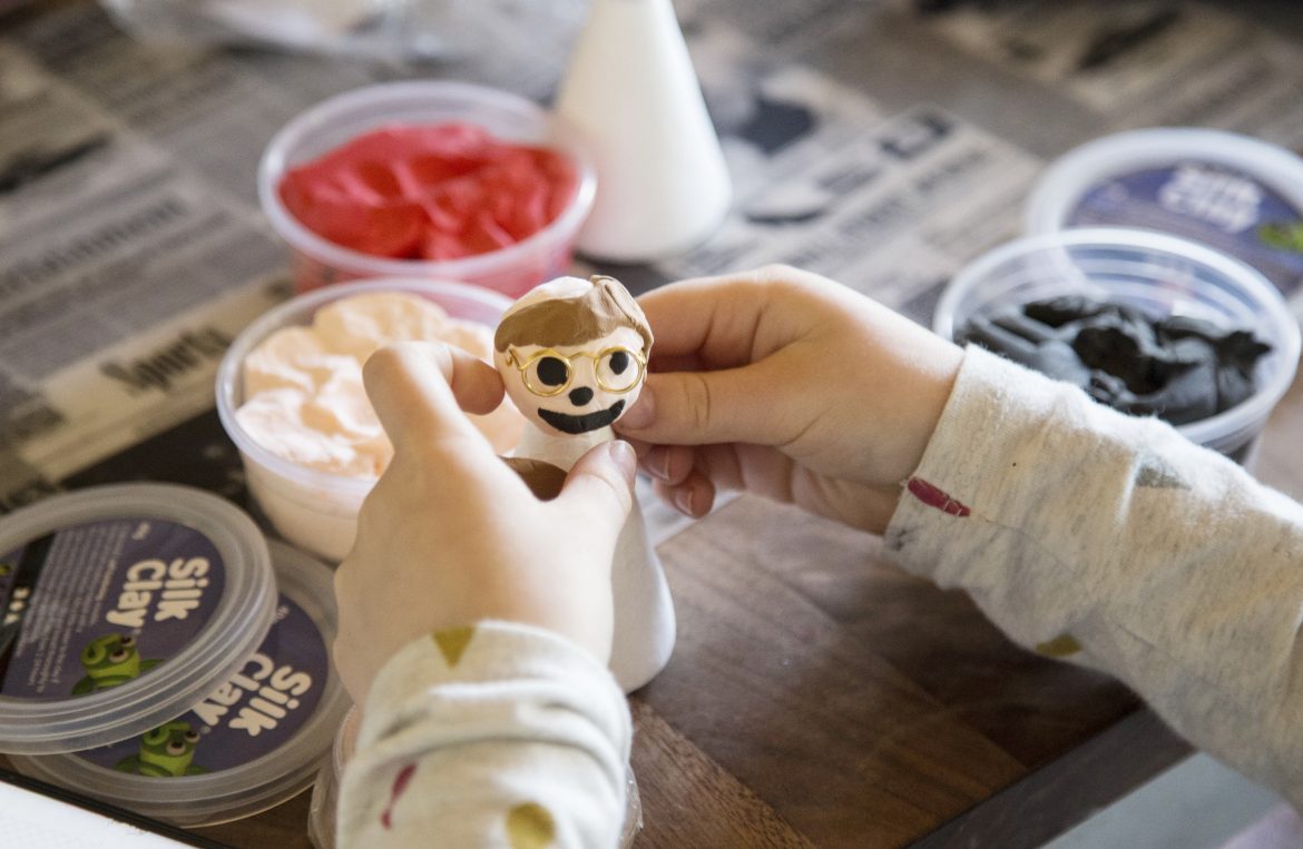 Silk Clay – derfor holder det barna opptatt i timesvis