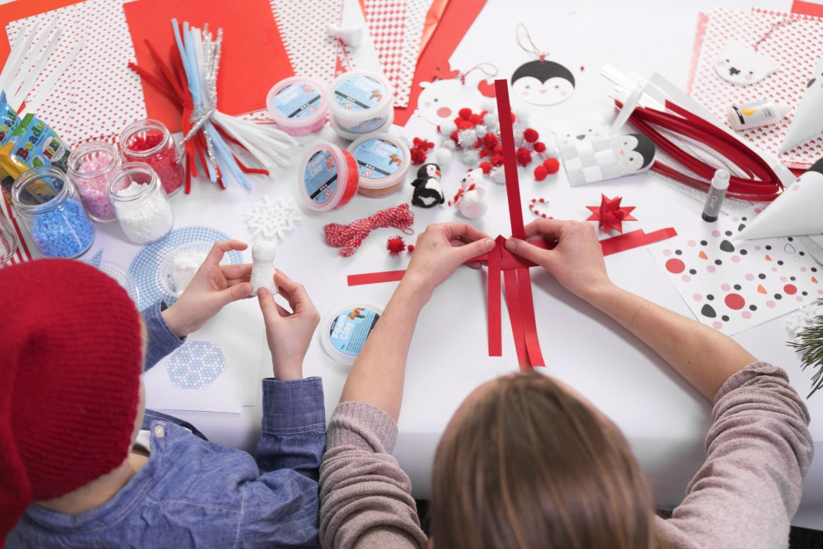 Kreative idéer til julehygge som samler hele familien